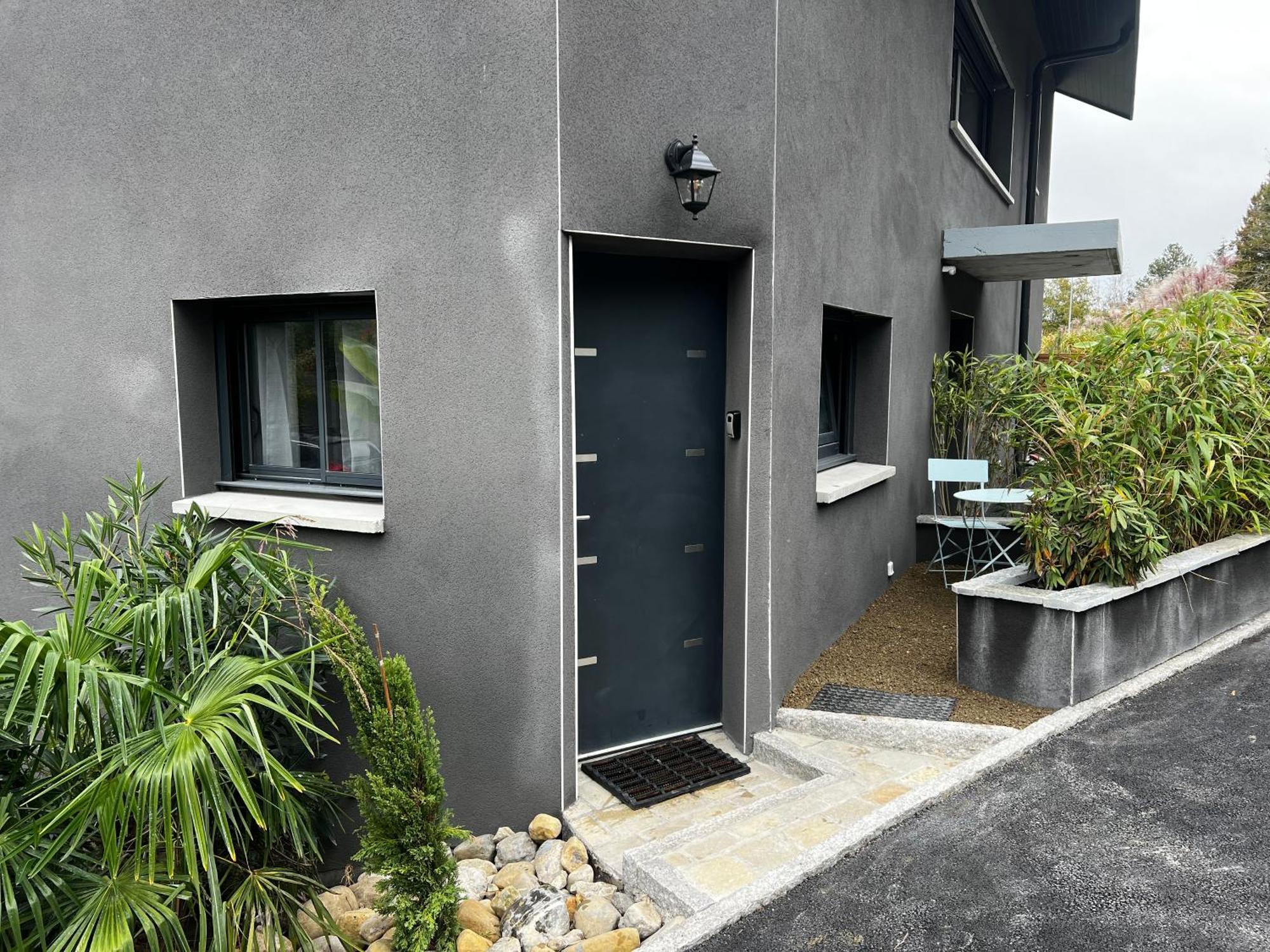 Superbe Appartement Entre Lac Et Montagne. 维里尔·杜·拉克 外观 照片